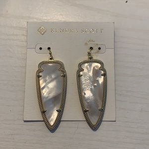 Kendra Scott *VINTAGE* Skylar Earrings